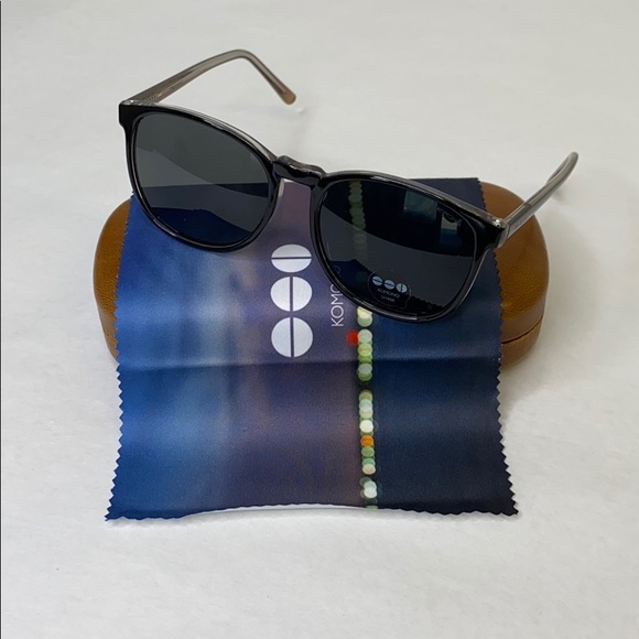 KOMONO Urkel Black/Chameleon Sunglasses NEW main image 9